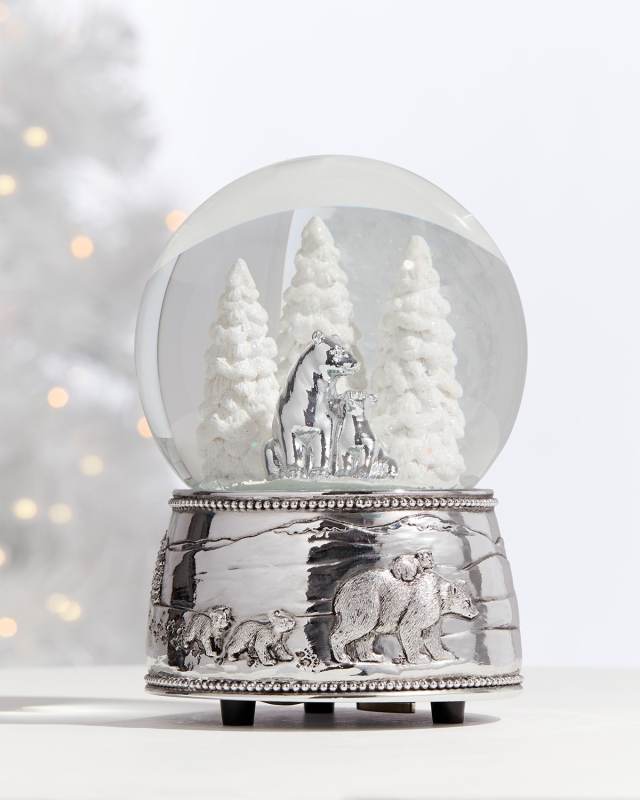 Polar Bear & Cubs Musical Snow Globe